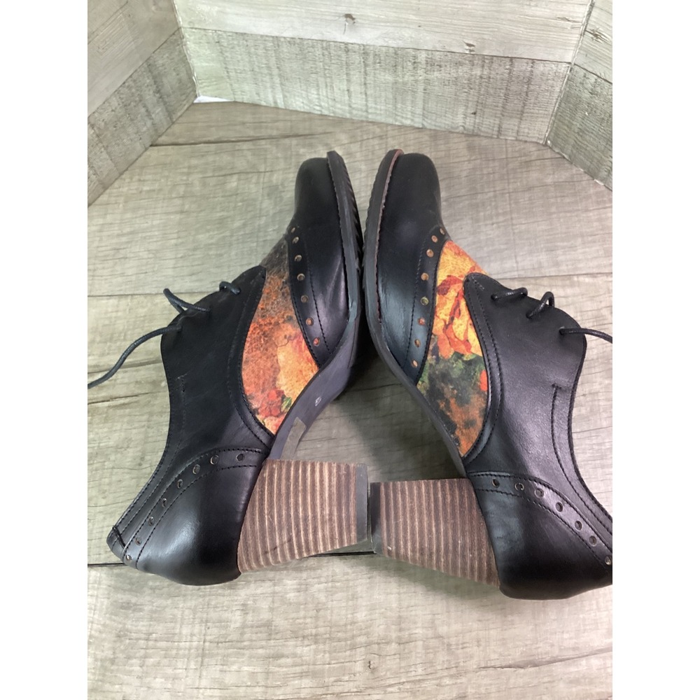 Spring Step LArtiste Women Black Leather Floral Wingtip Oxford Heels Size 40 - Picture 6 of 9